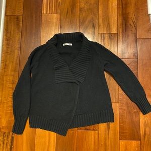 Old navy black sweater